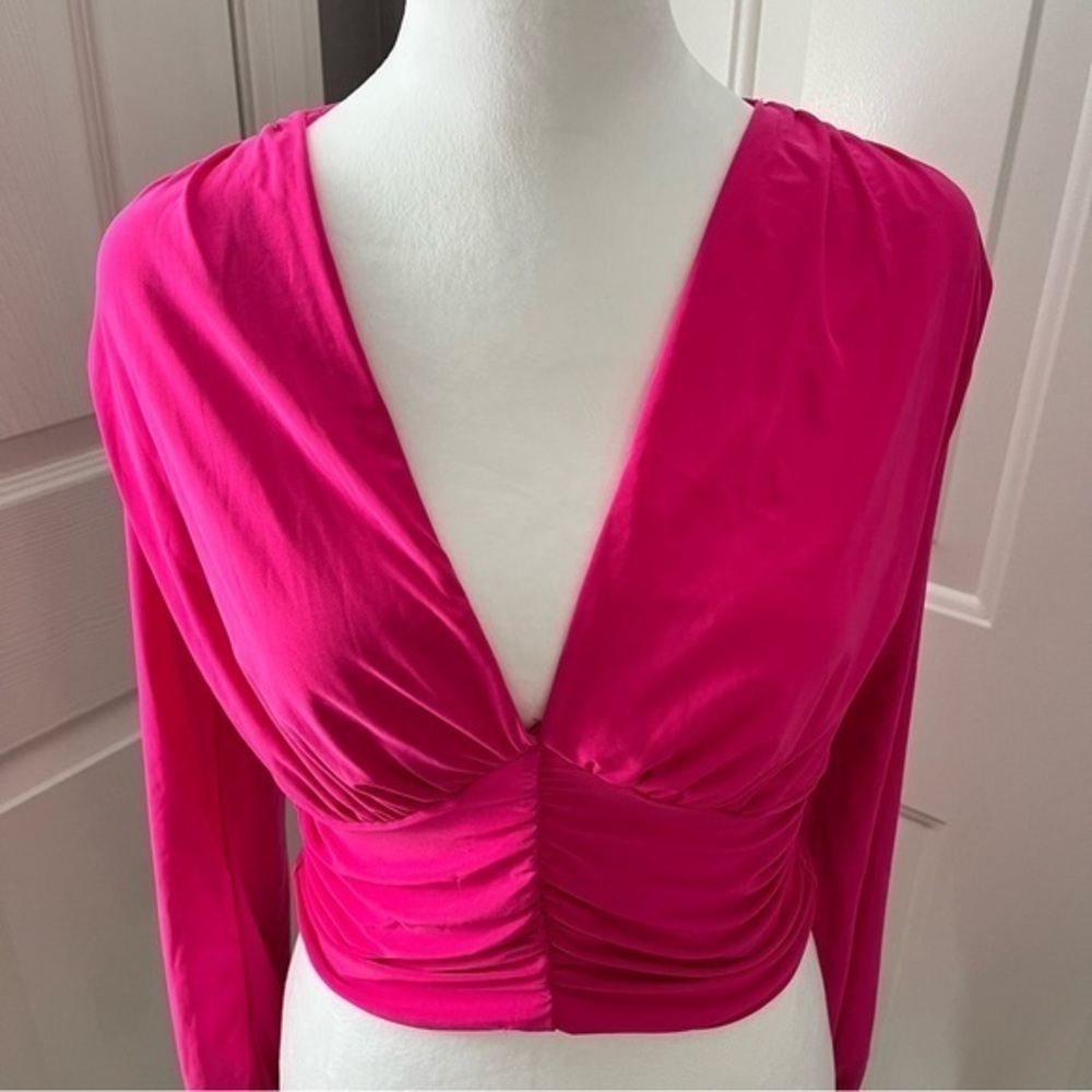 21 Saints Women Cropped Pink Long Sleeve Plunge Blouse Ruched‎ 34”Chest Crop Top - Picture 2 of 9